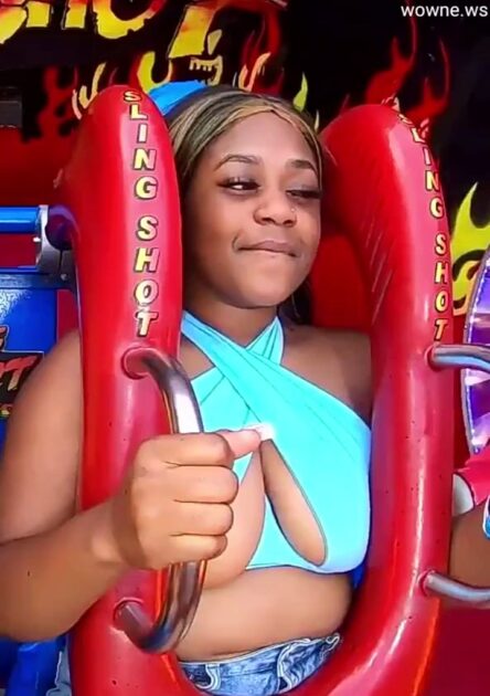 Boobs Exposed In Public As Girl Takes Slingshot Ride (18+) – Wow News