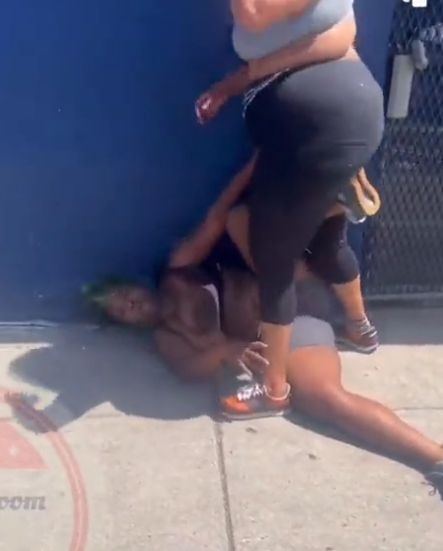 Big breasts pop out in public as 2 women fight on the street in