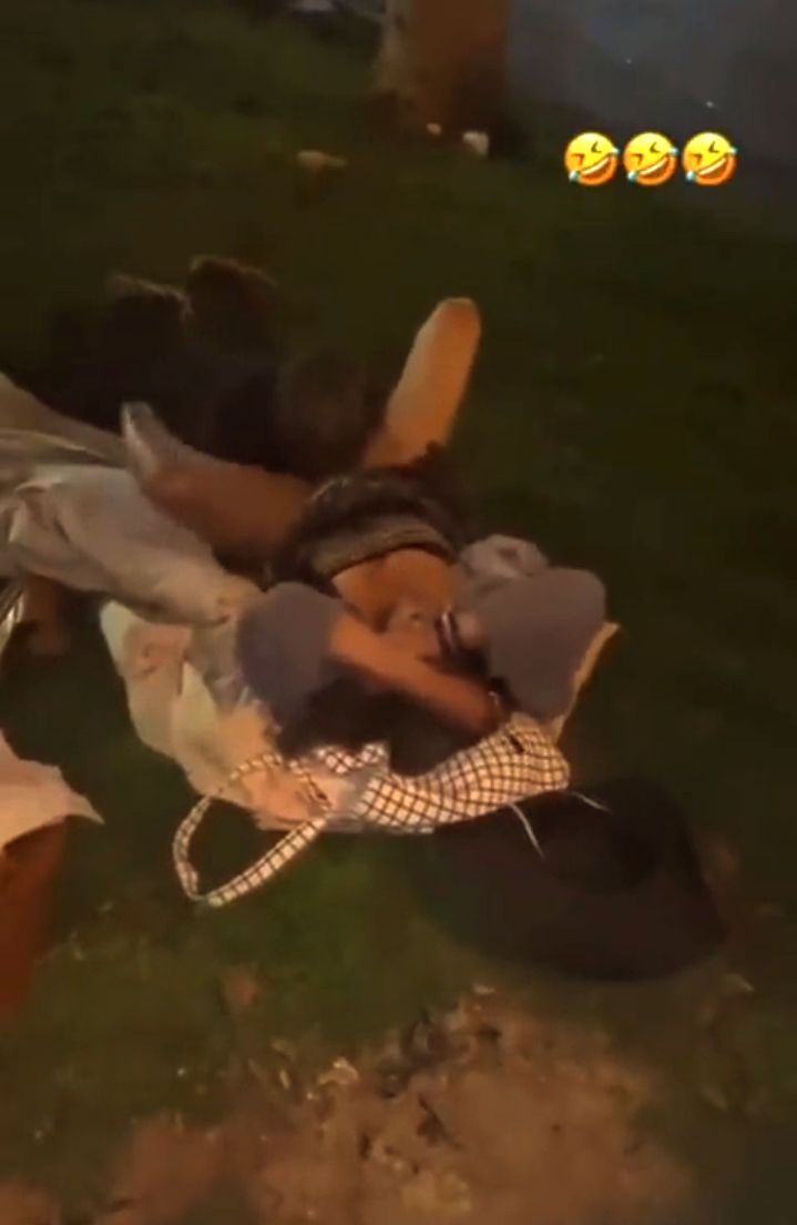 Security Caught Black Couple Having Sex In The Park In Public (18+) picture pic