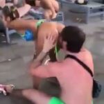 Crazy American Guy Eating Ass In Public (18+) Screenshot_20260113-213539